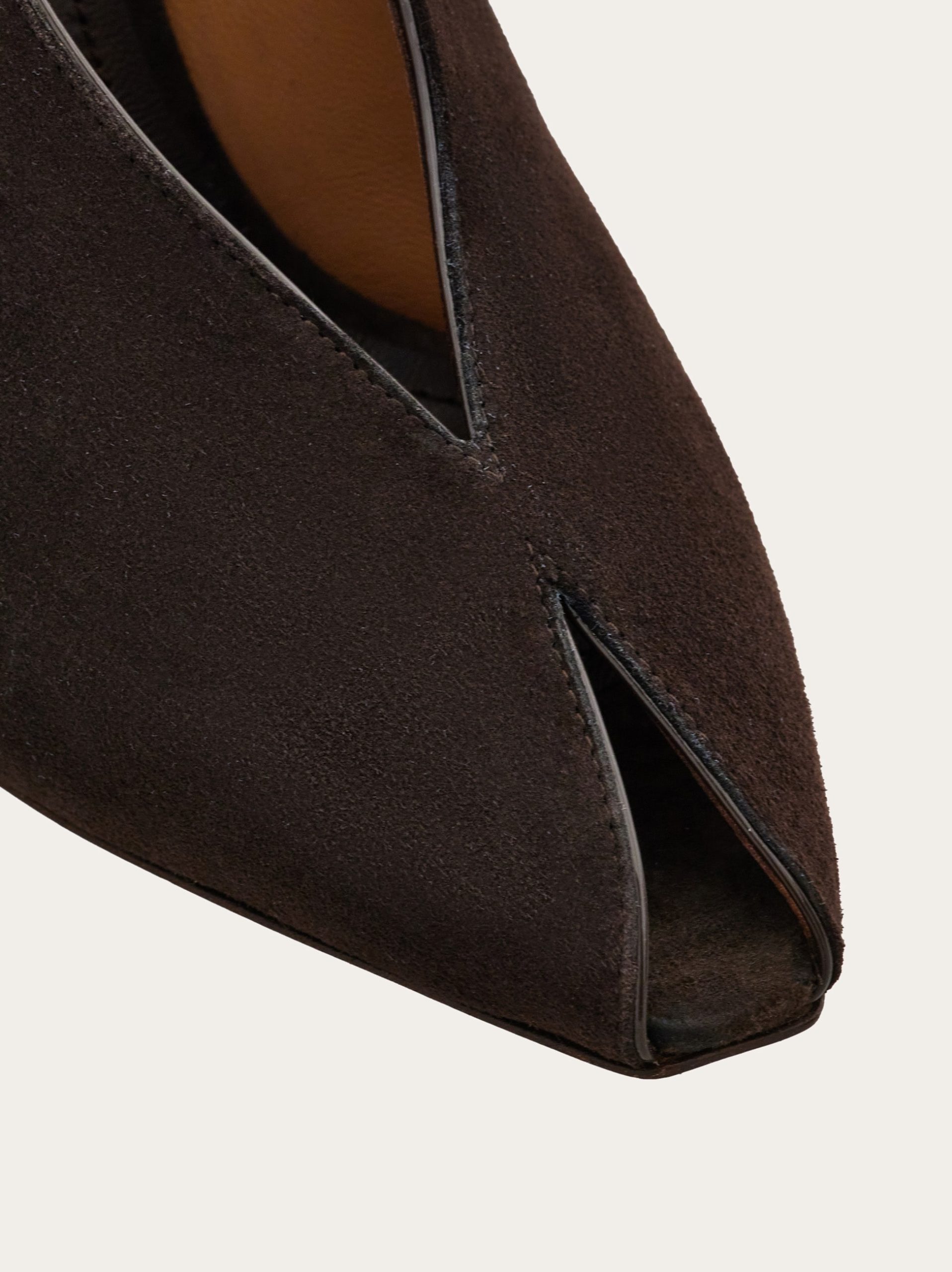 Ferragamo Peep toe wedge sandal - Image 5